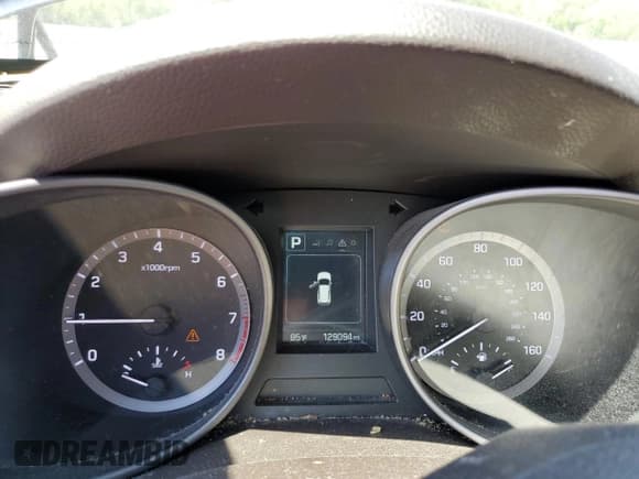 ✅ 2017 Hyundai Santa Fe 2.4L • VIN: 5XYZT3LB2HG496566 • Lot: 57759925. Listed on Copart with 129,094 mi. Free auction sales archive from the USA and detailed vehicle history report at DreamBid. Image 9.