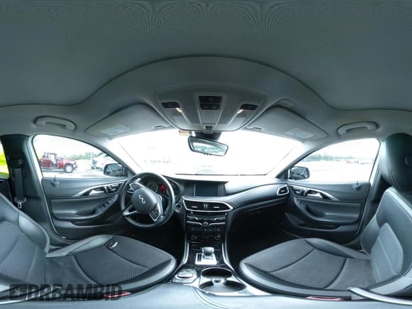 ✅ 2018 Infiniti QX30 Premium • VIN: SJKCH5CP0JA005056 • Лот: 42621579. Опубликован ранее на IAAI с пробегом 61 871 миль. Бесплатный доступ к архиву аукционных продаж из США и подробный отчёт об истории автомобиля на DreamBid. Изображение 19.