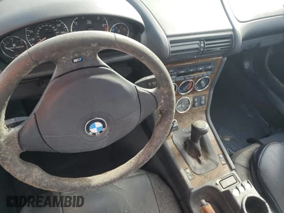 ✅ 2002 BMW Z3 2.5 • VIN: 4USCN33422LK51029 • Lot: 74471984. Wystawiony na Copart z przebiegiem Nie podano. Bezpłatny archiwum sprzedaży aukcyjnych z USA i szczegółowy raport historii pojazdu na DreamBid. Zdjęcie 8.