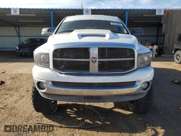 2008 Dodge 1500 SLT with VIN 3D7KS19D68G211036, listed as a Copart auction lot 50255955 with 90,118 mi miles and Salvage title. Bid and sale history available at DreamBid. Image 5.
