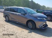 ✅ 2021 Toyota Sienna XLE • VIN: 5TDYRKEC0MS007394 • Lot: 42080004. Listed on IAAI with 75,553 mi. Free auction sales archive from the USA and detailed vehicle history report at DreamBid. Image 1.