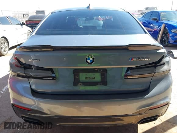 ✅ 2020 BMW 5 Series M550i xDrive • VIN: WBAJS7C09LBN96511 • Лот: 43593123. Опубликован ранее на IAAI с пробегом 63 648 миль. Бесплатный доступ к архиву аукционных продаж из США и подробный отчёт об истории автомобиля на DreamBid. Изображение 17.