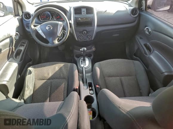 ✅ 2018 Nissan Versa SV • VIN: 3N1CN7AP5JL833481 • Lot: 96226025. Listed on Copart with 211,269 mi. Free auction sales archive from the USA and detailed vehicle history report at DreamBid. Image 8.