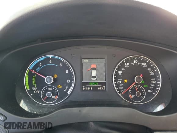 ✅ 2014 Volkswagen Jetta Hybrid SEL Premium • VIN: 3VW637AJ5EM210886 • Lot: 77267544. Wystawiony na Copart z przebiegiem 144 843 mil. Bezpłatny archiwum sprzedaży aukcyjnych z USA i szczegółowy raport historii pojazdu na DreamBid. Zdjęcie 9.