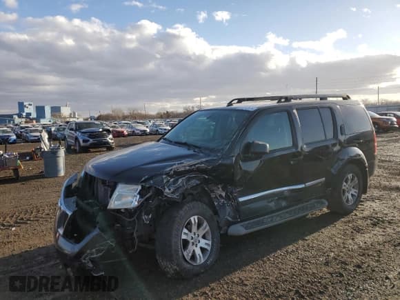 ✅ 2011 Nissan Pathfinder LE • VIN: 5N1AR1NB2BC603975 • Lot: 84812614. Listed on Copart with Not provided. Free auction sales archive from the USA and detailed vehicle history report at DreamBid. Image 1.