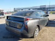 ✅ 2017 Toyota Prius Three • VIN: JTDKARFU0H3032221 • Лот: 43383404. Опубликован ранее на IAAI с пробегом 203 223 миль. Бесплатный доступ к архиву аукционных продаж из США и подробный отчёт об истории автомобиля на DreamBid. Изображение 4.