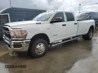 ✅ 2022 Ram 3500 Tradesman • VIN: 3C63RRGJ7NG435520 • Лот: 74935234. Опубликован ранее на Copart с пробегом Не указан. Бесплатный доступ к архиву аукционных продаж из США и подробный отчёт об истории автомобиля на DreamBid. Изображение 1.