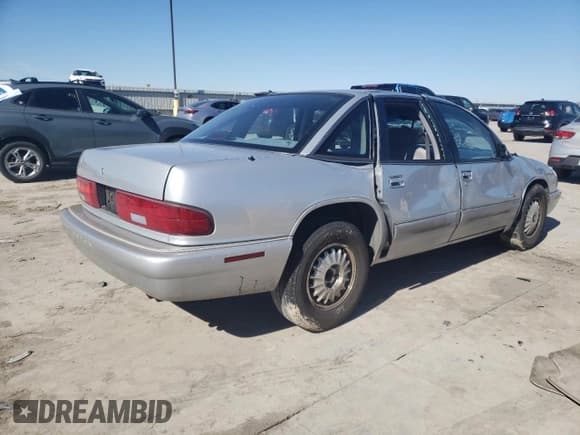 ✅ 1995 Buick Regal Custom • VIN: 2G4WB52LXS1456065 • Lot: 47444325. Wystawiony na Copart z przebiegiem 169 679 mil. Bezpłatny archiwum sprzedaży aukcyjnych z USA i szczegółowy raport historii pojazdu na DreamBid. Zdjęcie 3.