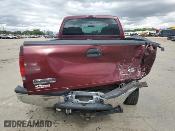 ✅ 2005 Ford F-250 XL • VIN: 1FTSW21565EC51046 • Lot: 56718045. Listed on Copart with 143,991 mi. Free auction sales archive from the USA and detailed vehicle history report at DreamBid. Image 6.