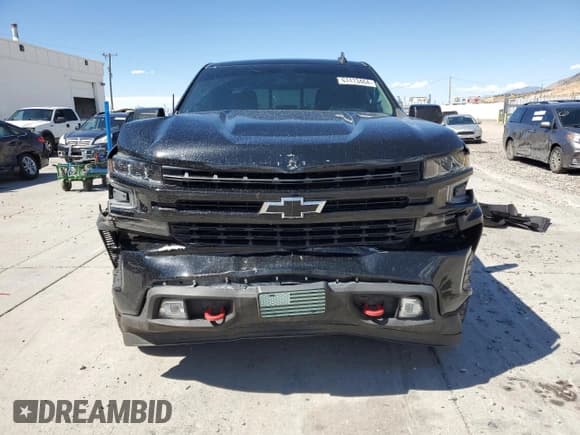 ✅ 2020 Chevrolet Silverado 1500 RST • VIN: 3GCUYEEDXLG202718 • Lot: 67413464. Listed on Copart with 50,484 mi. Free auction sales archive from the USA and detailed vehicle history report at DreamBid. Image 5.