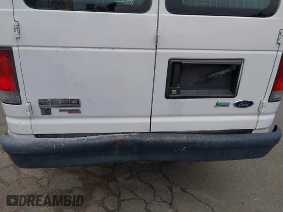 ✅ 2012 Ford Econoline Cargo Commercial • VIN: 1FTNS2EW4CDB39344 • Lot: 43285883. Listed on IAAI with 119,158 mi. Free auction sales archive from the USA and detailed vehicle history report at DreamBid. Image 6.