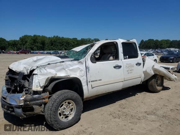 ✅ 2007 Chevrolet Silverado 2500HD 2LT • VIN: 1GCHK23K97F567398 • Lot: 58485604. Wystawiony na Copart z przebiegiem Nie podano. Bezpłatny archiwum sprzedaży aukcyjnych z USA i szczegółowy raport historii pojazdu na DreamBid. Zdjęcie 1.