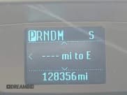 ✅ 2017 Ford Transit • VIN: 1FTYR2CM8HKB52563 • Lot: 41690970. Wystawiony na IAAI z przebiegiem 128 356 mil. Bezpłatny archiwum sprzedaży aukcyjnych z USA i szczegółowy raport historii pojazdu na DreamBid. Zdjęcie 15.