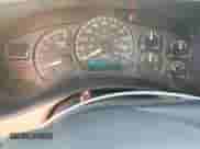 2002 Chevrolet Suburban LS с VIN 3GNFK16Z32G295925, выставлен на аукционе Copart как лот 79871444 с пробегом 300 737 миль миль и Чистый • Clean title. История ставок и продаж доступна на DreamBid. Изображение 9.