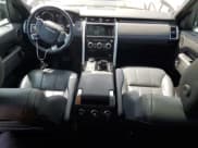 ✅ 2017 Land Rover Discovery HSE • VIN: SALRRBBV3HA036796 • Lot: 81295915. Wystawiony na Copart z przebiegiem 73 360 mil. Bezpłatny archiwum sprzedaży aukcyjnych z USA i szczegółowy raport historii pojazdu na DreamBid. Zdjęcie 8.