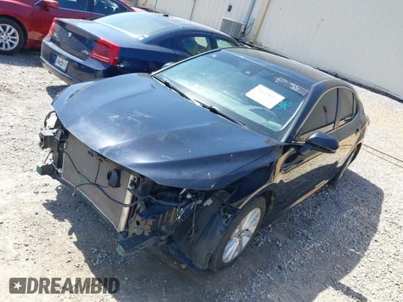 ✅ 2021 Toyota Camry LE • VIN: 4T1C11AK8MU524409 • Лот: 41624695. Опубликован ранее на IAAI с пробегом 109 023 миль. Бесплатный доступ к архиву аукционных продаж из США и подробный отчёт об истории автомобиля на DreamBid. Изображение 2.