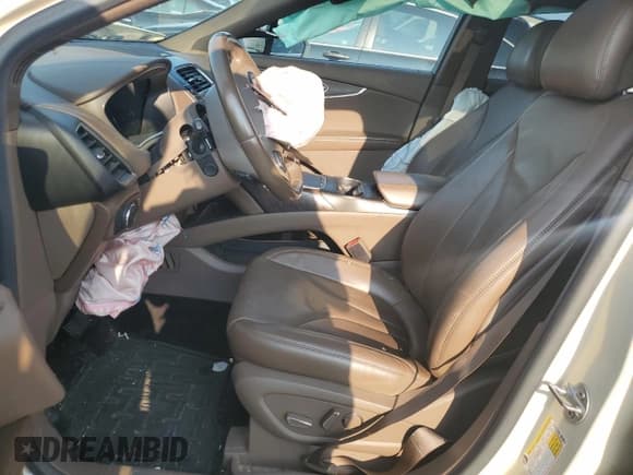 ✅ 2016 Lincoln MKX Reserve • VIN: 2LMTJ8LR0GBL55813 • Lot: 71031365. Listed on Copart with 60,710 mi. Free auction sales archive from the USA and detailed vehicle history report at DreamBid. Image 7.