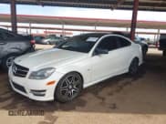 ✅ 2014 Mercedes-Benz C 250 • VIN: WDDGJ4HBXEG289823 • Lot: 42344530. Wystawiony na IAAI z przebiegiem 122 670 mil. Bezpłatny archiwum sprzedaży aukcyjnych z USA i szczegółowy raport historii pojazdu na DreamBid. Zdjęcie 17.