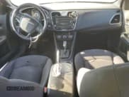 ✅ 2014 Chrysler 200 LX • VIN: 1C3CCBAB5EN167775 • Лот: 50332175. Опубликован ранее на Copart с пробегом 178 543 миль. Бесплатный доступ к архиву аукционных продаж из США и подробный отчёт об истории автомобиля на DreamBid. Изображение 8.