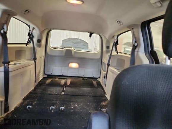 ✅ 2016 Dodge Grand Caravan SE • VIN: 2C4RDGBG0GR195676 • Lot: 86550715. Wystawiony na Copart z przebiegiem 108 476 mil. Bezpłatny archiwum sprzedaży aukcyjnych z USA i szczegółowy raport historii pojazdu na DreamBid. Zdjęcie 10.