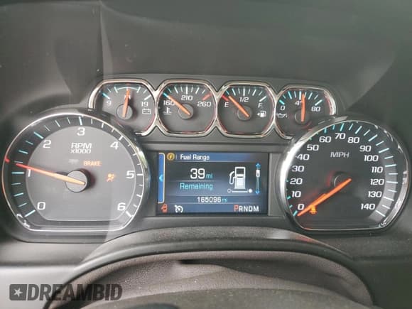 ✅ 2015 Chevrolet Suburban LTZ • VIN: 1GNSCKKC1FR142193 • Lot: 78397844. Wystawiony na Copart z przebiegiem 165 096 mil. Bezpłatny archiwum sprzedaży aukcyjnych z USA i szczegółowy raport historii pojazdu na DreamBid. Zdjęcie 9.