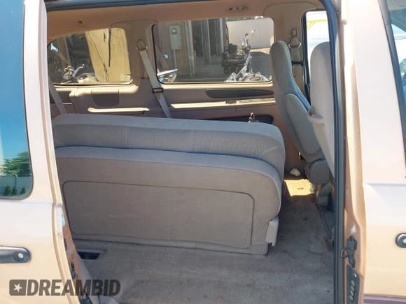 ✅ 1995 Ford Windstar GL • VIN: 2FMDA5142SBA97034 • Lot: 42624485. Listed on IAAI with 143,533 mi. Free auction sales archive from the USA and detailed vehicle history report at DreamBid. Image 8.