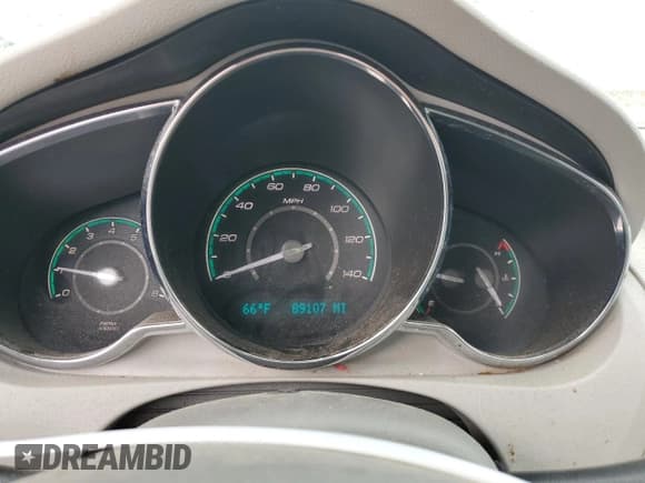 ✅ 2012 Chevrolet Malibu 1LS • VIN: 1G1ZB5E00CF195809 • Lot: 72153064. Listed on Copart with 89,107 mi. Free auction sales archive from the USA and detailed vehicle history report at DreamBid. Image 9.