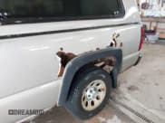 ✅ 2005 Chevrolet Silverado 1500 Work Truck • VIN: 1GCEK14Z85Z274774 • Лот: 42986733. Опубликован ранее на IAAI с пробегом 205 426 миль. Бесплатный доступ к архиву аукционных продаж из США и подробный отчёт об истории автомобиля на DreamBid. Изображение 12.