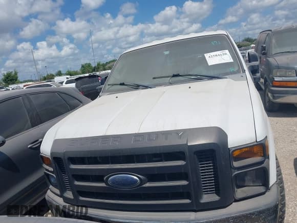 ✅ 2010 Ford F-250 XL • VIN: 1FTSW2A53AEB04810 • Lot: 42584620. Listed on IAAI with 296,559 mi. Free auction sales archive from the USA and detailed vehicle history report at DreamBid. Image 12.