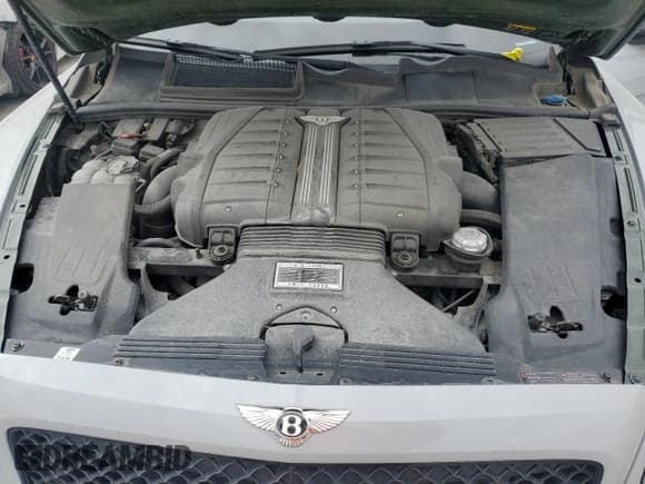 ✅ 2017 Bentley Bentayga W12 • VIN: SJAAC2ZV0HC015387 • Лот: 53551835. Опубликован ранее на Copart с пробегом 38 573 миль. Бесплатный доступ к архиву аукционных продаж из США и подробный отчёт об истории автомобиля на DreamBid. Изображение 11.