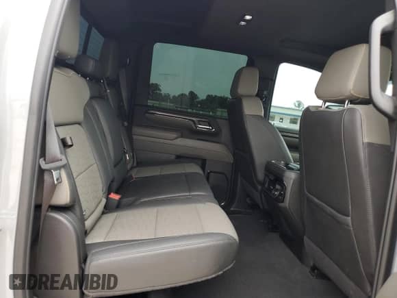 2024 Chevrolet Silverado 2500HD ZR2 с VIN 1GC4YYEY2RF266590, выставлен на аукционе Copart как лот 50052555 с пробегом 8 195 миль миль и Списание • Salvage title. История ставок и продаж доступна на DreamBid. Изображение 10.