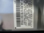 ✅ 2001 Honda CR-V SE • VIN: JHLRD18781S017558 • Lot: 72061125. Wystawiony na Copart z przebiegiem 242 123 mil. Bezpłatny archiwum sprzedaży aukcyjnych z USA i szczegółowy raport historii pojazdu na DreamBid. Zdjęcie 13.