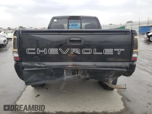 ✅ 2004 Chevrolet Silverado 1500 Work Truck • VIN: 1GCEC14X84Z268421 • Лот: 80115594. Опубликован ранее на Copart с пробегом 255 535 миль. Бесплатный доступ к архиву аукционных продаж из США и подробный отчёт об истории автомобиля на DreamBid. Изображение 6.