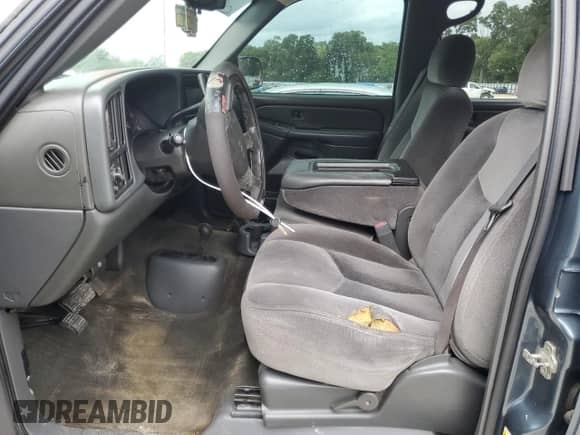 2007 GMC Sierra 1500 SL with VIN 2GTEK13V171109210, listed as a Copart auction lot 72076074 with 258,054 mi miles and Salvage title. Bid and sale history available at DreamBid. Image 7.