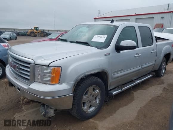 ✅ 2013 GMC Sierra 1500 SLT • VIN: 3GTP2WE78DG340855 • Lot: 43004859. Listed on IAAI with 172,173 mi. Free auction sales archive from the USA and detailed vehicle history report at DreamBid. Image 19.