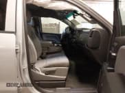 ✅ 2016 Chevrolet Silverado 1500 Custom • VIN: 1GCVKPEC4GZ276439 • Lot: 43381476. Wystawiony na IAAI z przebiegiem 162 310 mil. Bezpłatny archiwum sprzedaży aukcyjnych z USA i szczegółowy raport historii pojazdu na DreamBid. Zdjęcie 5.