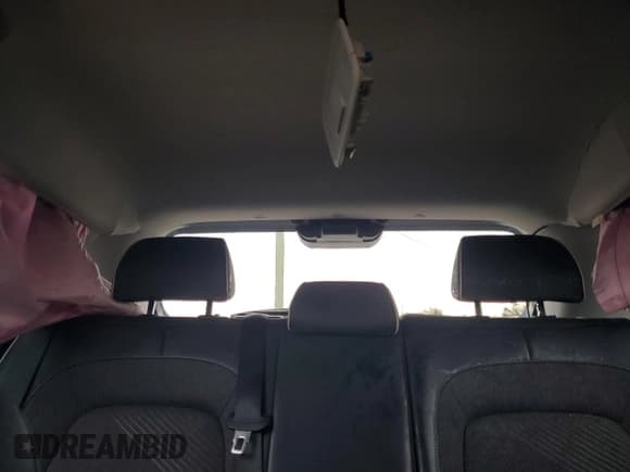 ✅ 2022 Hyundai Venue Limited • VIN: KMHRC8A3XNU187748 • Lot: 51633135. Wystawiony na Copart z przebiegiem 59 933 mil. Bezpłatny archiwum sprzedaży aukcyjnych z USA i szczegółowy raport historii pojazdu na DreamBid. Zdjęcie 10.