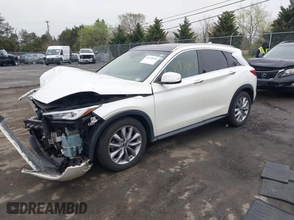 ✅ 2019 Infiniti QX50 Essential • VIN: 3PCAJ5M32KF136279 • Лот: 41976850. Опубликован ранее на IAAI с пробегом 61 606 миль. Бесплатный доступ к архиву аукционных продаж из США и подробный отчёт об истории автомобиля на DreamBid. Изображение 2.