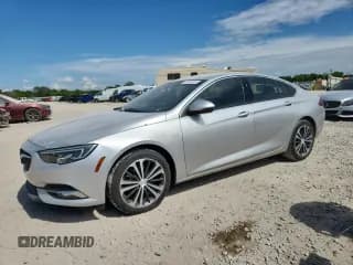 ✅ 2019 Buick Regal Essence • VIN: W04GP6SX2K1064636 • Лот: 62546405. Опубликован ранее на Copart с пробегом 50 028 миль. Бесплатный доступ к архиву аукционных продаж из США и подробный отчёт об истории автомобиля на DreamBid. Изображение 1.