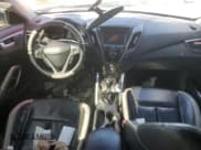 ✅ 2013 Hyundai Veloster Turbo • VIN: KMHTC6AE6DU177289 • Lot: 45384845. Wystawiony na Copart z przebiegiem Nie podano. Bezpłatny archiwum sprzedaży aukcyjnych z USA i szczegółowy raport historii pojazdu na DreamBid. Zdjęcie 8.