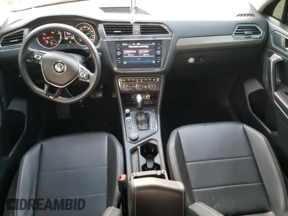 ✅ 2021 Volkswagen Tiguan SE • VIN: 3VV2B7AXXMM077230 • Lot: 92616265. Listed on Copart with 84,353 mi. Free auction sales archive from the USA and detailed vehicle history report at DreamBid. Image 8.