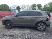 ✅ 2018 Mitsubishi Outlander SE • VIN: JA4AP3AW6JU016938 • Lot: 42117988. Listed on IAAI with 126,543 mi. Free auction sales archive from the USA and detailed vehicle history report at DreamBid. Image 14.