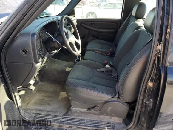 ✅ 2003 Chevrolet Silverado 1500 LS • VIN: 1GCEC14X93Z107025 • Lot: 91742105. Listed on Copart with 128,390 mi. Free auction sales archive from the USA and detailed vehicle history report at DreamBid. Image 7.