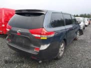 ✅ 2013 Toyota Sienna L • VIN: 5TDZK3DC3DS371695 • Lot: 41514718. Listed on IAAI with Not provided. Free auction sales archive from the USA and detailed vehicle history report at DreamBid. Image 4.