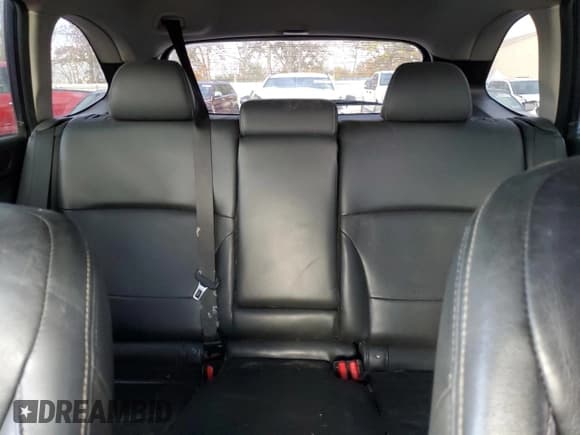 ✅ 2015 Subaru Outback Limited • VIN: 4S4BSENC7F3216787 • Lot: 89656185. Wystawiony na Copart z przebiegiem 106 758 mil. Bezpłatny archiwum sprzedaży aukcyjnych z USA i szczegółowy raport historii pojazdu na DreamBid. Zdjęcie 10.