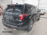 ✅ 2017 Ford Explorer Sport • VIN: 1FM5K8GTXHGC53288 • Лот: 43137697. Опубликован ранее на IAAI с пробегом 122 337 миль. Бесплатный доступ к архиву аукционных продаж из США и подробный отчёт об истории автомобиля на DreamBid. Изображение 4.