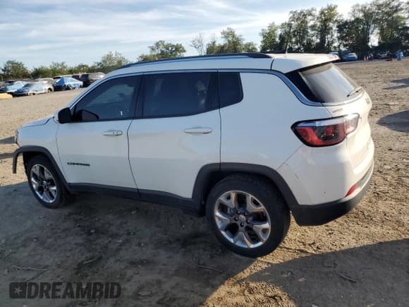 ✅ 2020 Jeep Compass Limited • VIN: 3C4NJCCB9LT114698 • Lot: 84460735. Wystawiony na Copart z przebiegiem 88 177 mil. Bezpłatny archiwum sprzedaży aukcyjnych z USA i szczegółowy raport historii pojazdu na DreamBid. Zdjęcie 2.