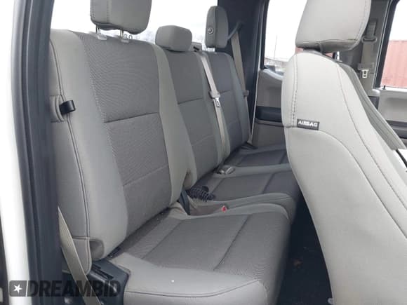 ✅ 2016 Ford F-150 XL • VIN: 1FTEX1CP6GFC79249 • Lot: 41952325. Listed on IAAI with 199,205 mi. Free auction sales archive from the USA and detailed vehicle history report at DreamBid. Image 8.