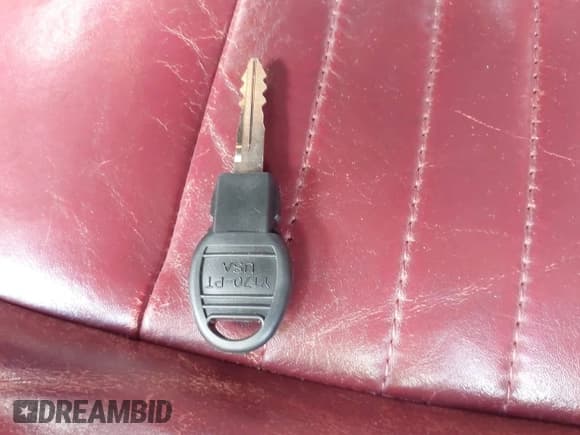 ✅ 2013 Dodge Challenger Rallye Redline • VIN: 2C3CDYAG5DH530644 • Lot: 40782516. Wystawiony na IAAI z przebiegiem 187 779 mil. Bezpłatny archiwum sprzedaży aukcyjnych z USA i szczegółowy raport historii pojazdu na DreamBid. Zdjęcie 11.