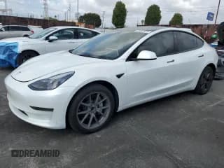 ✅ 2023 Tesla Model 3 • VIN: 5YJ3E1EA3PF584914 • Lot: 82447475. Wystawiony na Copart z przebiegiem 36 804 mil. Bezpłatny archiwum sprzedaży aukcyjnych z USA i szczegółowy raport historii pojazdu na DreamBid. Zdjęcie 1.